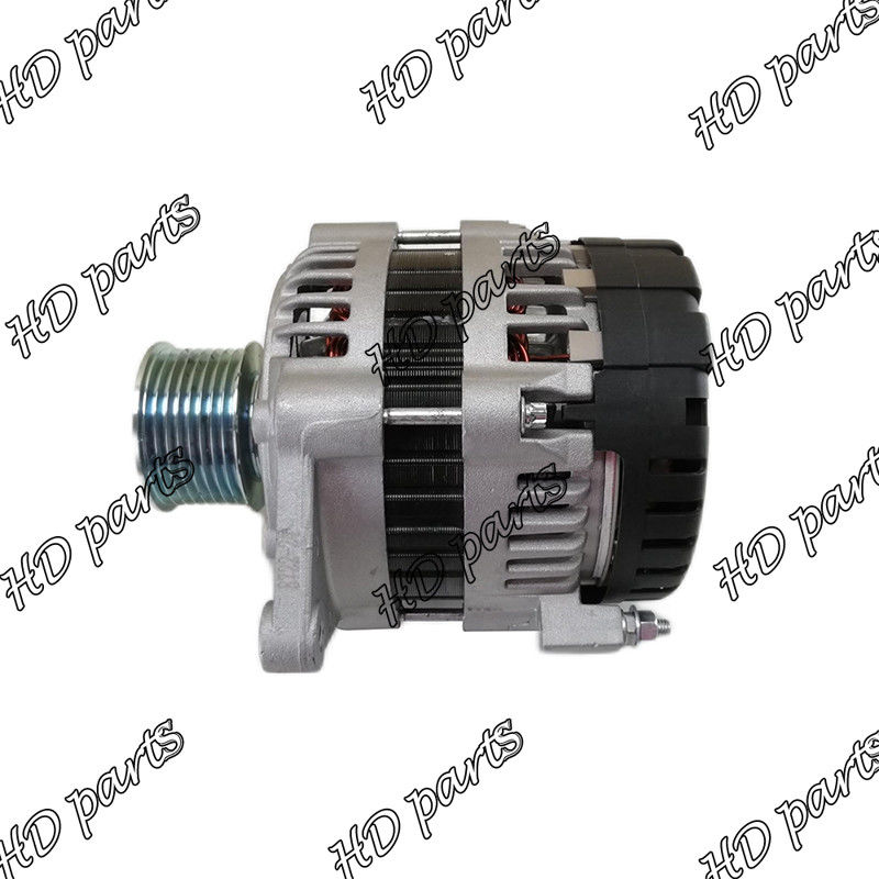 4D102 4BT 4BTA 4BT3.9 R225-7 28V 55A Część zamienna do silnika 4988377 3972529 4938600 C3979568 Dla Cummins