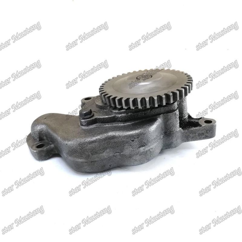 Pompa olejowa 6D108 PC300-6 PC300LC-6 PC350LC-6 PC300SC-6 PC340LC-6K 6221-53-1101