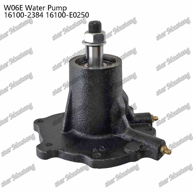 W06E Pompa wodna silnika 16100-2384 16100-E0250 Do części zamiennych silnika HINO