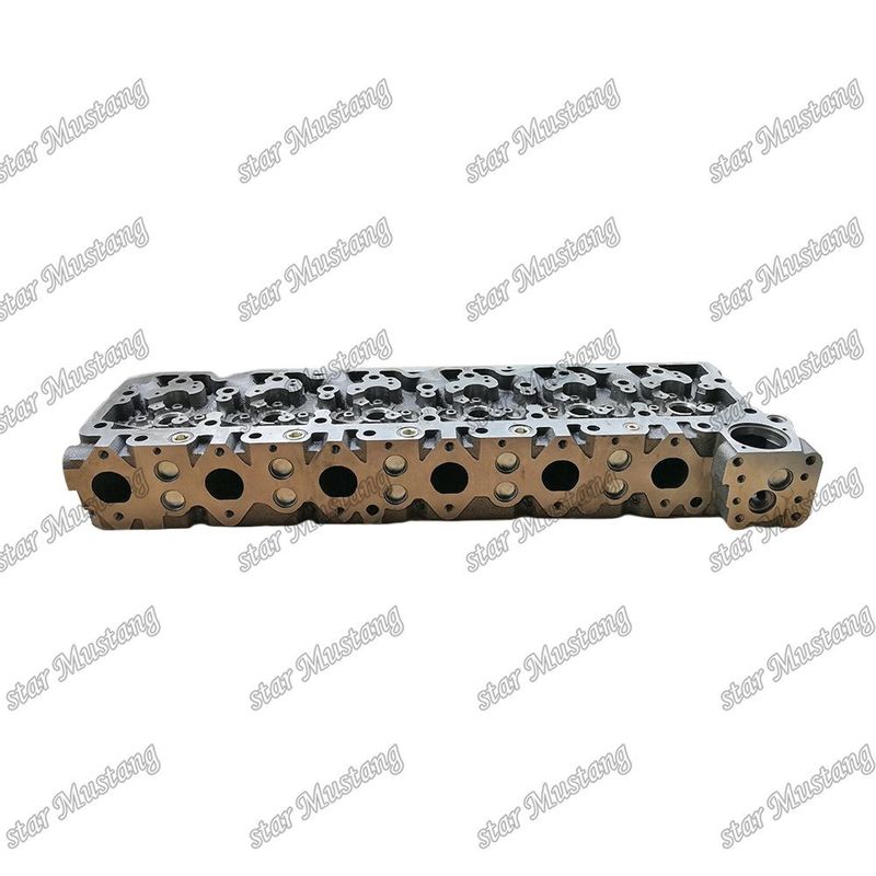 6D107 PC200-8 Głowa cylindra silnika A 4988954 3977221 Do części zamiennych silnika KOMATSU