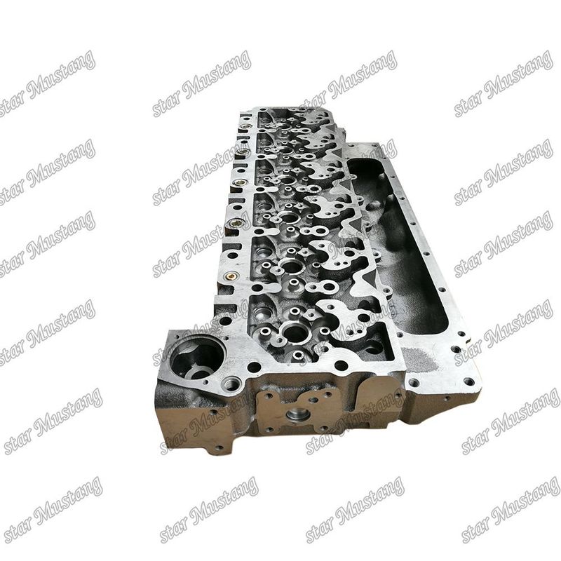 6D107 PC200-8 Głowa cylindra silnika A 4988954 3977221 Do części zamiennych silnika KOMATSU