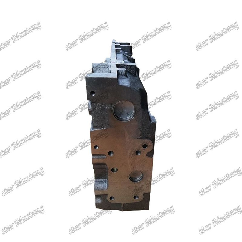 6L 6LT Głowa cylindru silnika z bezpośrednim wtryskiem 4929518 Do części zamiennych silników Cummins