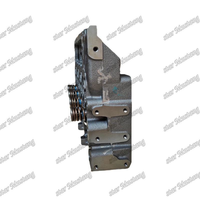 4D102 Zestaw głowicy cylindra silnika 3933370 3966454 3933352 Do części zamiennych silników Cummins