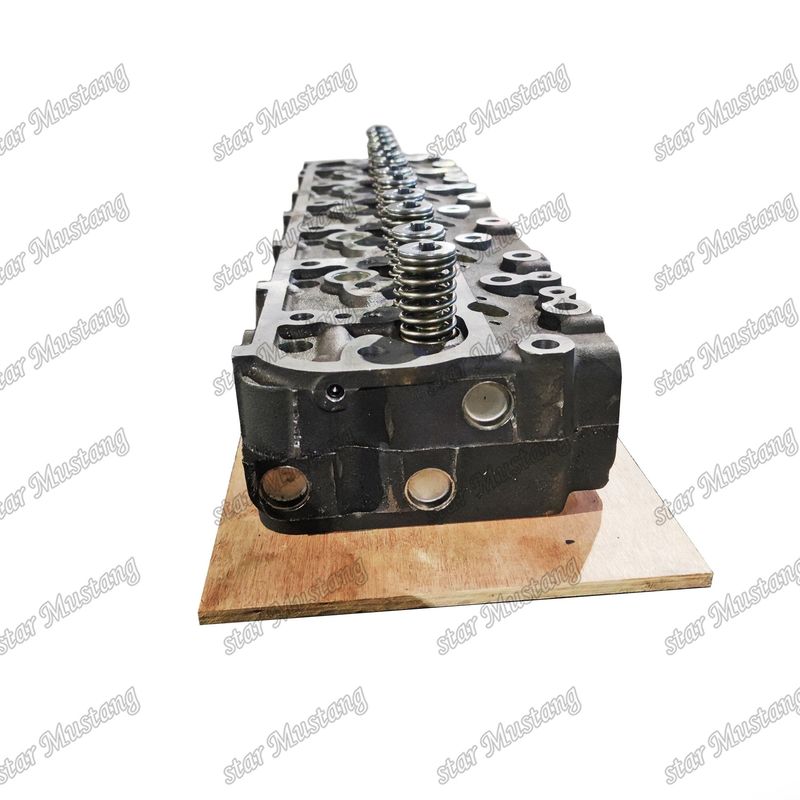 Zestaw głowicy cylindra S6D105-1 6137-12-1020 6137-12-1060 Do części zamiennych silników KOMATSU