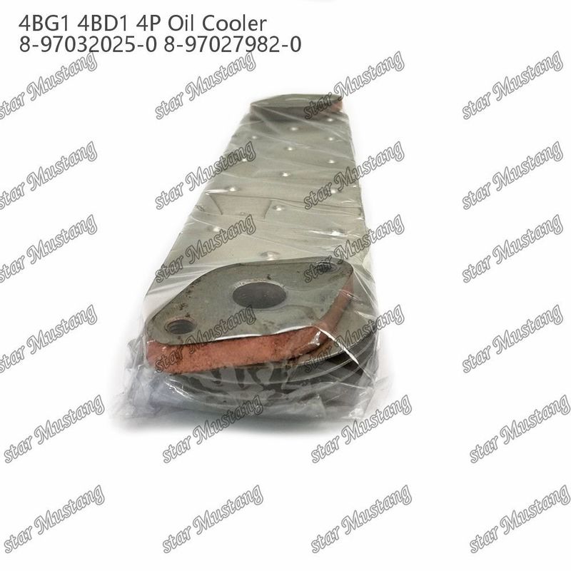 Chłodnia olejowa 4BG1 4BD1 4P 8-97032025-0 8-97027982-0 Do części zamiennych silników Isuzu